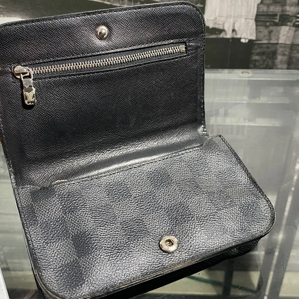 Black Checkered Chain Shoulder Bag - Women's Crossbody